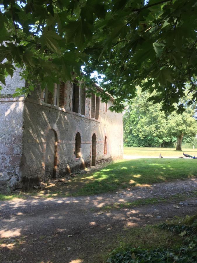 Cabanes et chambre à la Bernardiere Sevremoine Esterno foto
